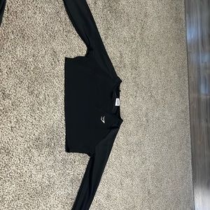 Gymshark - Black Long sleeve crop top - Medium